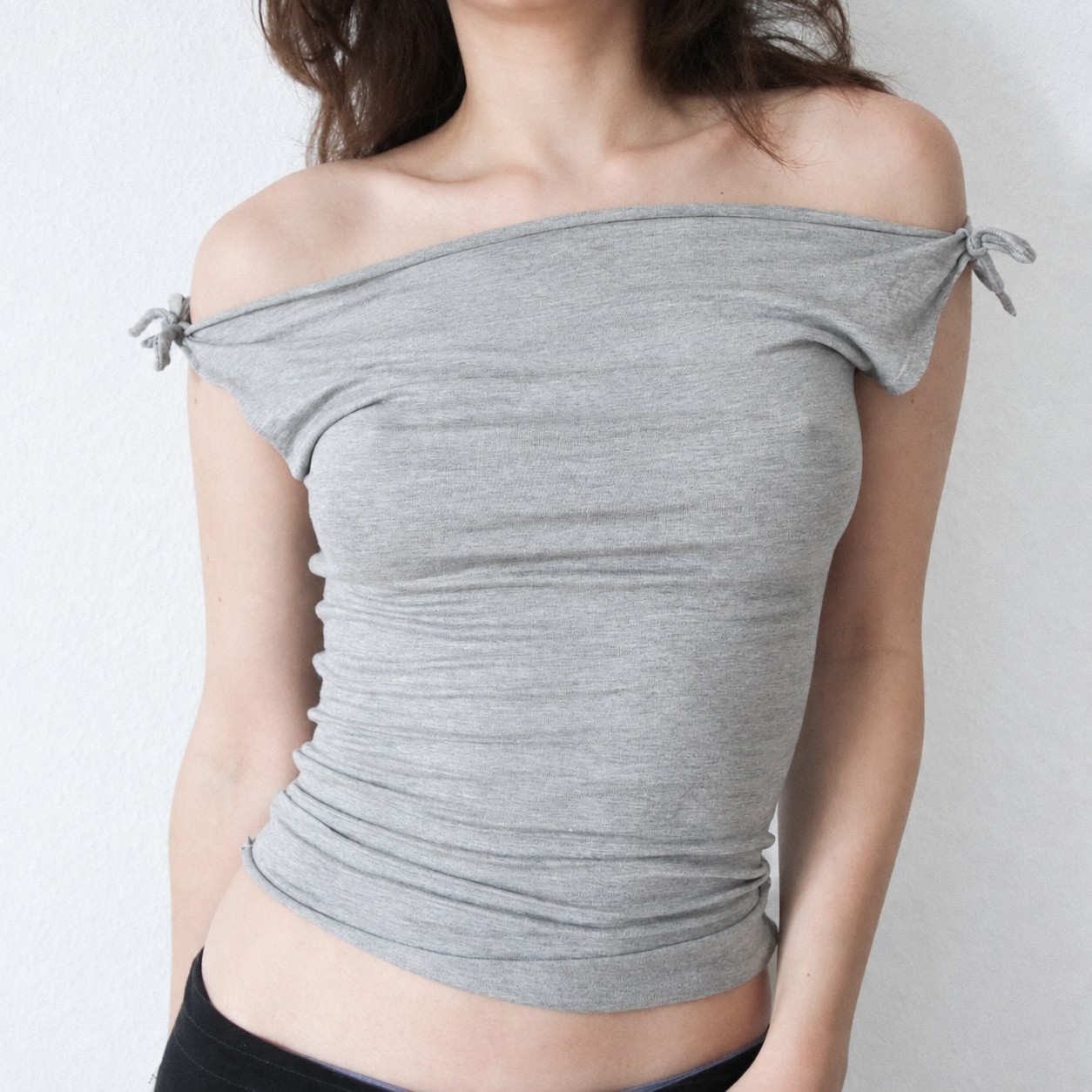 joyce-top-upload-2-grey.png