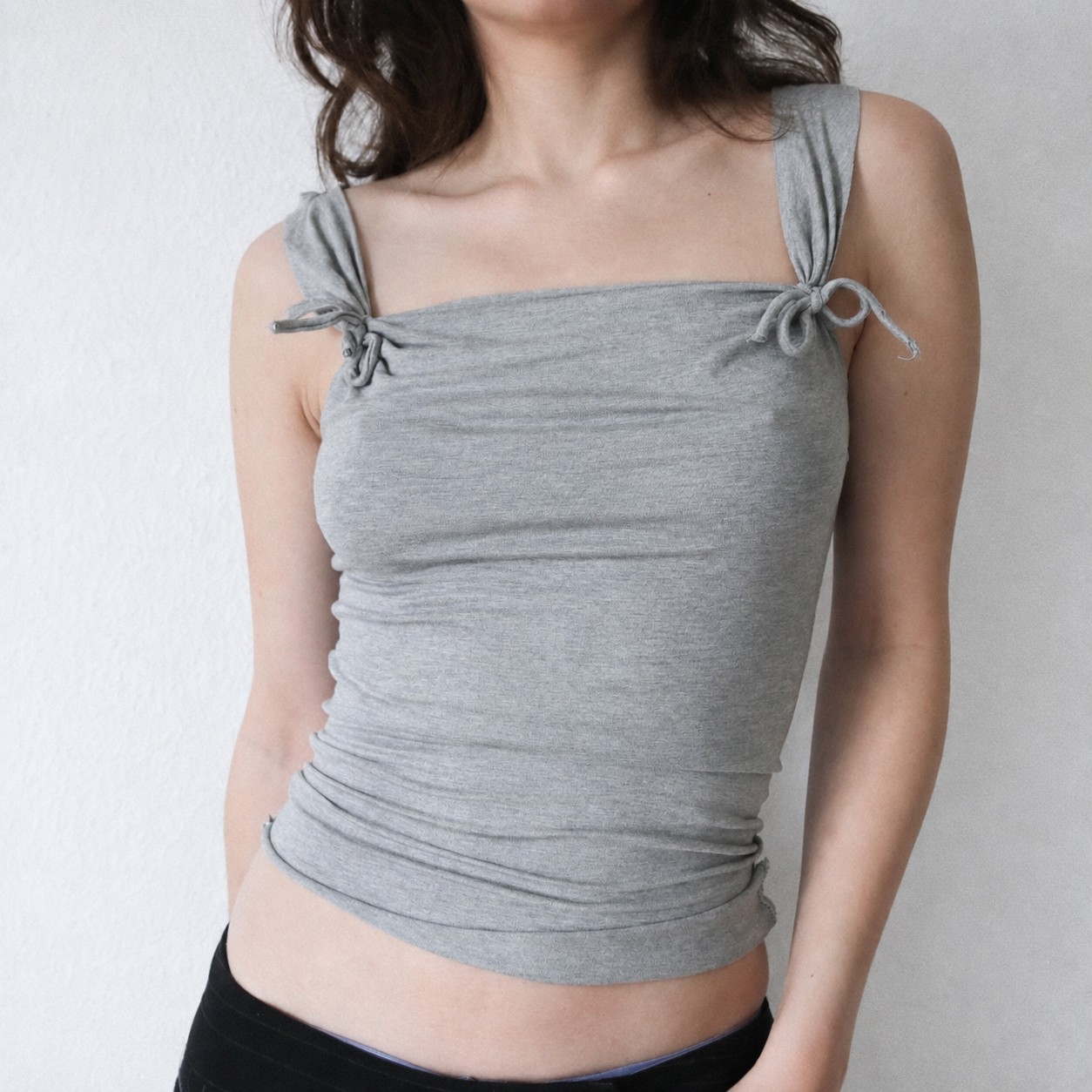 joyce-top-upload-3-grey.png