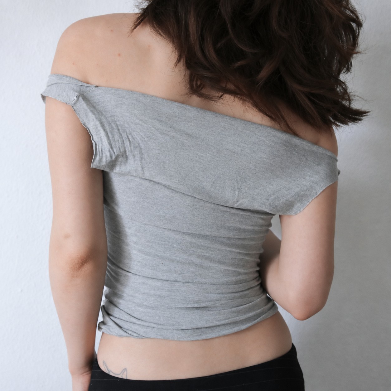 joyce-top-upload-5-grey.png